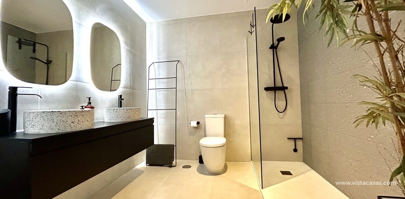 Resale - Villa - San Miguel de Salinas