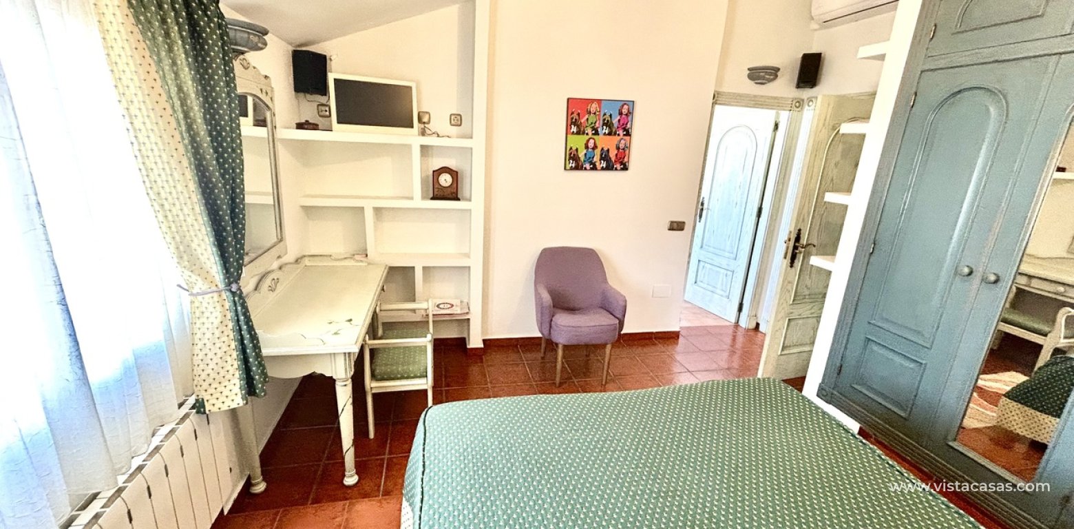 Resale - Villa - Torrevieja - La Mata