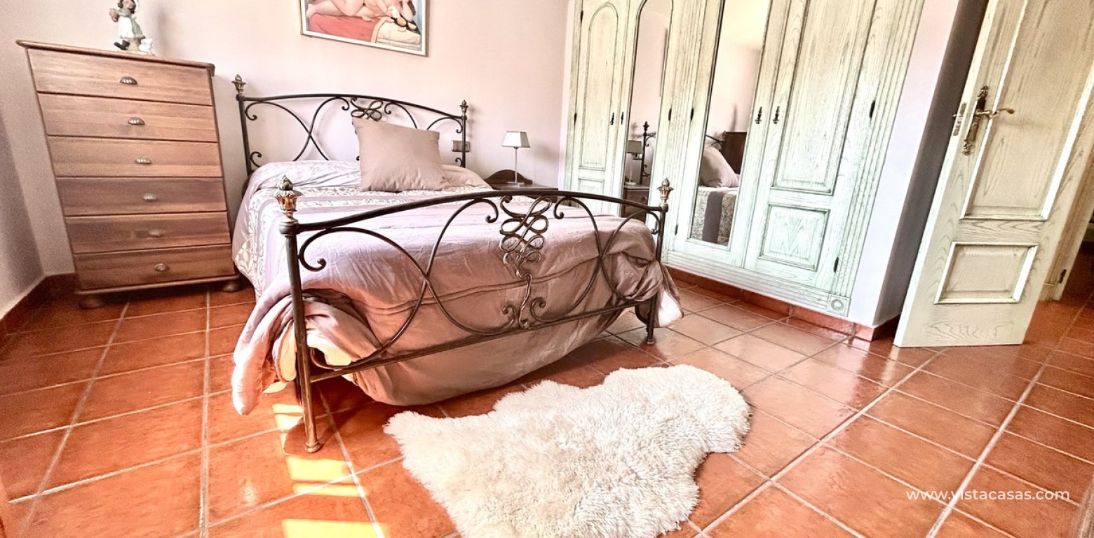 Resale - Villa - Torrevieja - La Mata