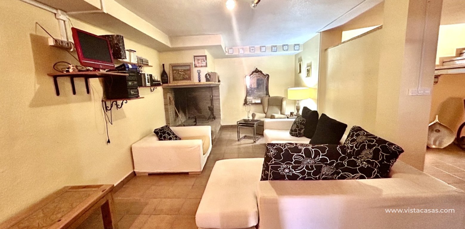 Resale - Villa - Torrevieja - La Mata