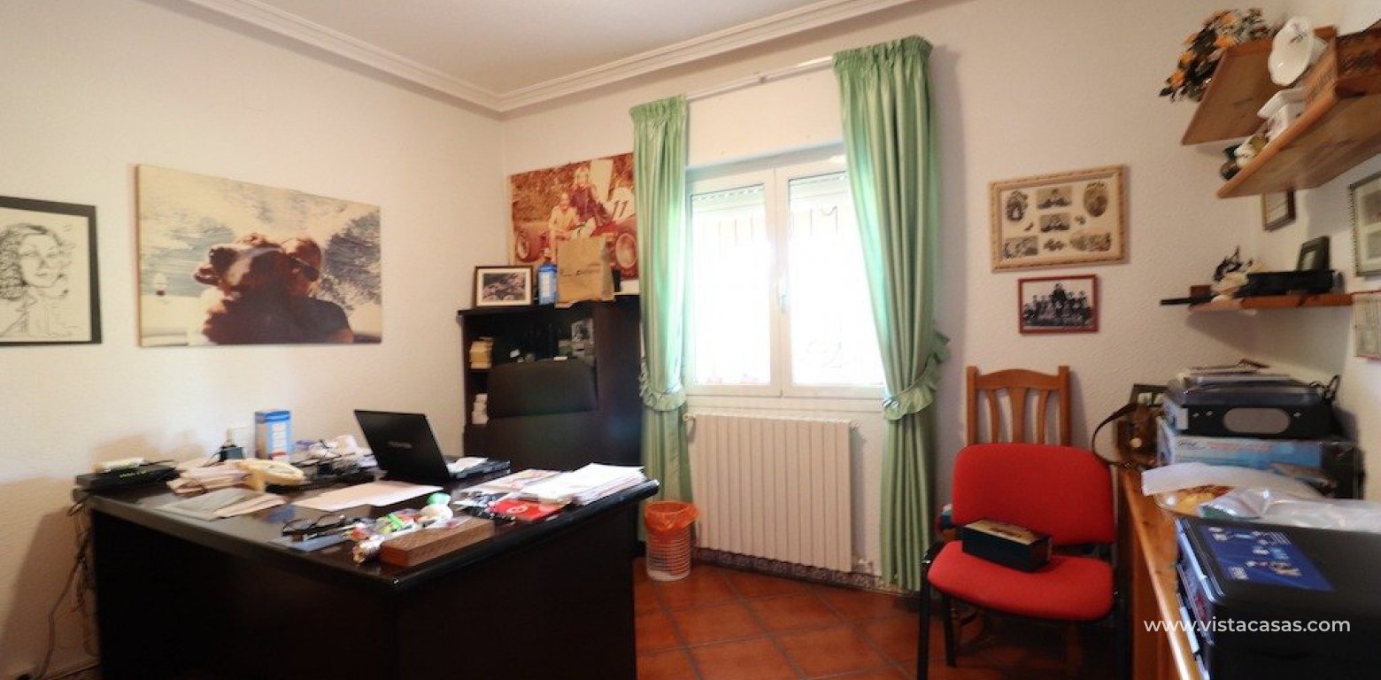 Resale - Villa - Torrevieja - El Chaparral