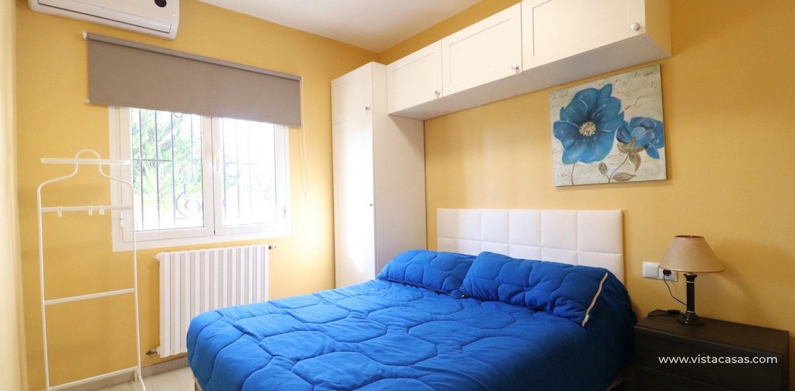 Resale - Villa - Torrevieja - El Chaparral