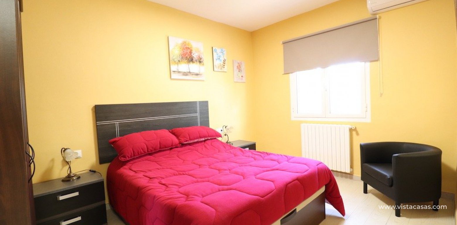 Resale - Villa - Torrevieja - El Chaparral