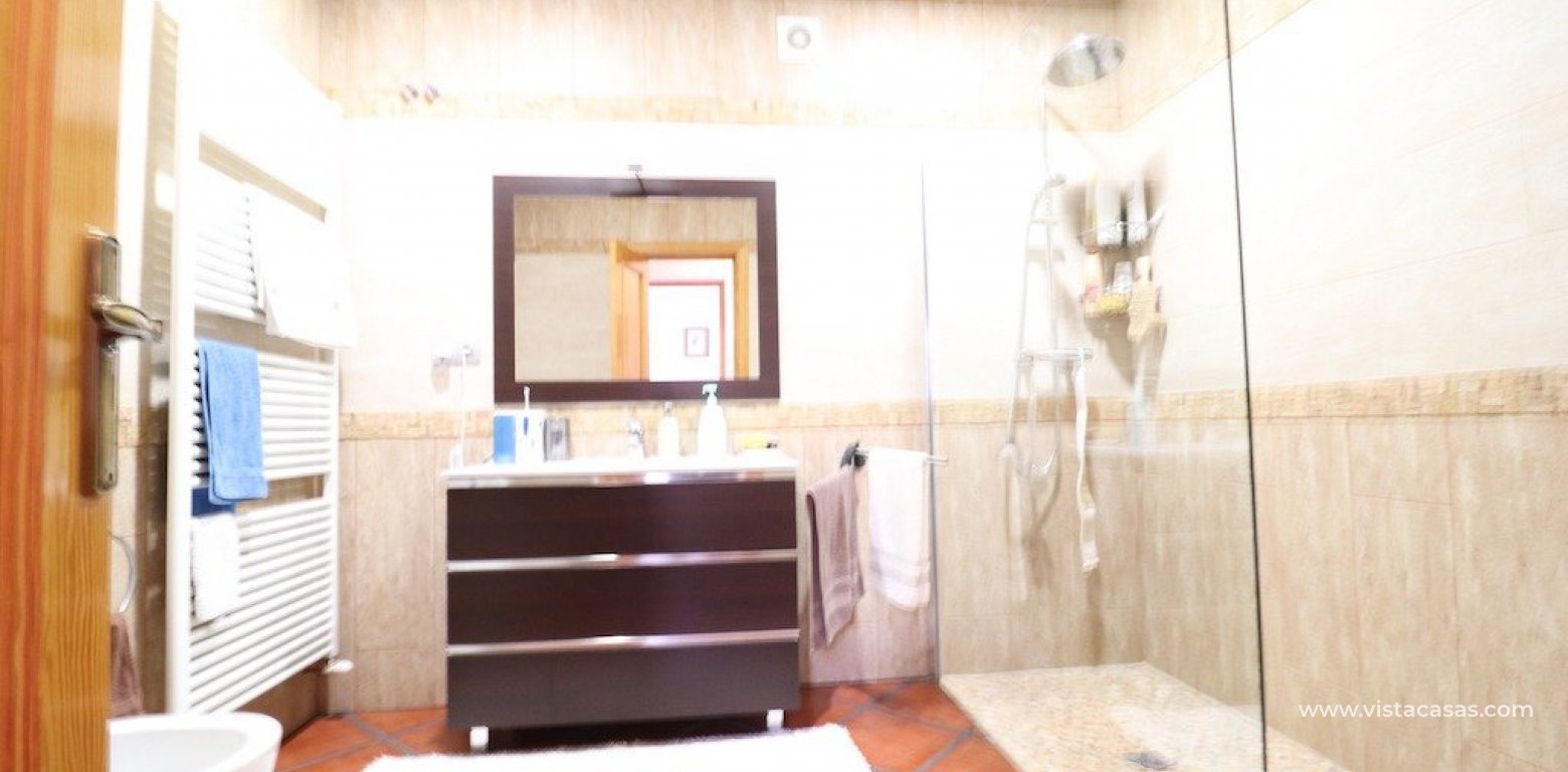 Resale - Villa - Torrevieja - El Chaparral