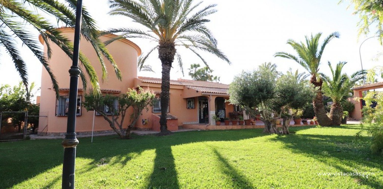 Resale - Villa - Torrevieja - El Chaparral