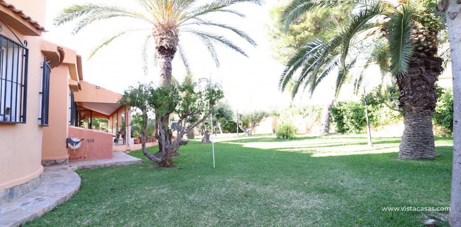 Resale - Villa - Torrevieja - El Chaparral