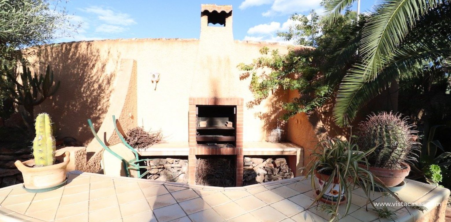 Resale - Villa - Torrevieja - El Chaparral