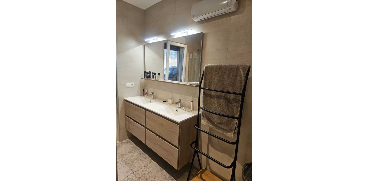 Sale - Villa - Torrevieja