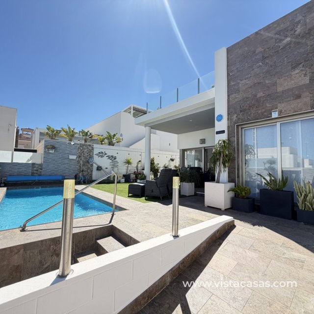 Villa - Sale - Villamartin - Villamartin