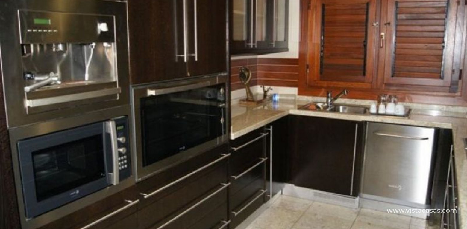 Resale - Villa - Campoamor