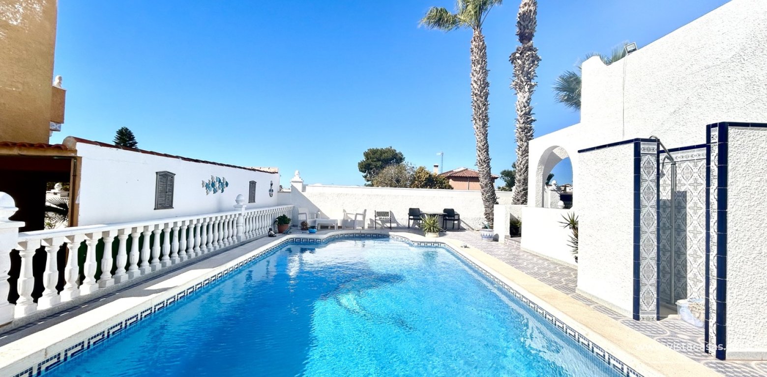 Venta - Chalet - Villamartin