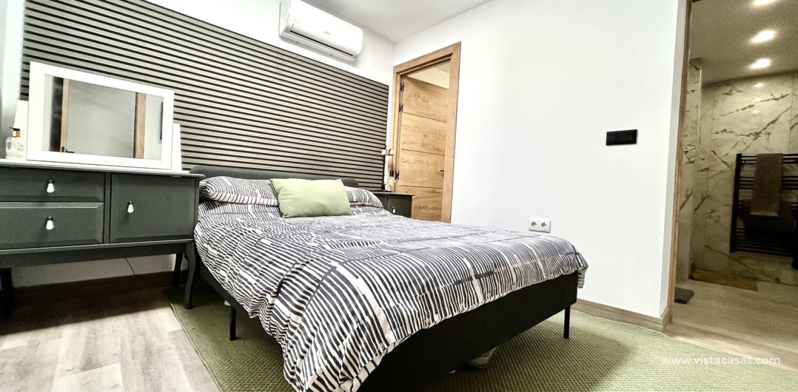 Resale - Townhouse - San Miguel de Salinas