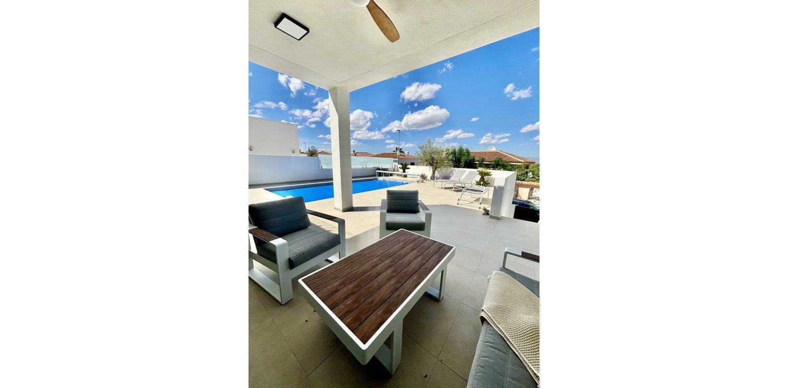 Nouvelle Construction - Villa - Benijofar