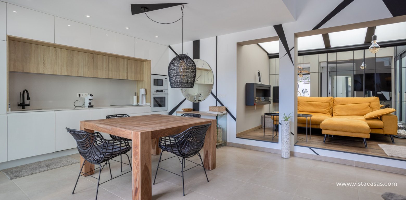 Venta - Chalet - Benijofar