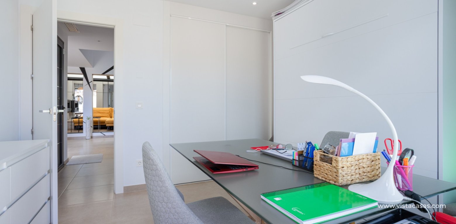 Venta - Chalet - Benijofar