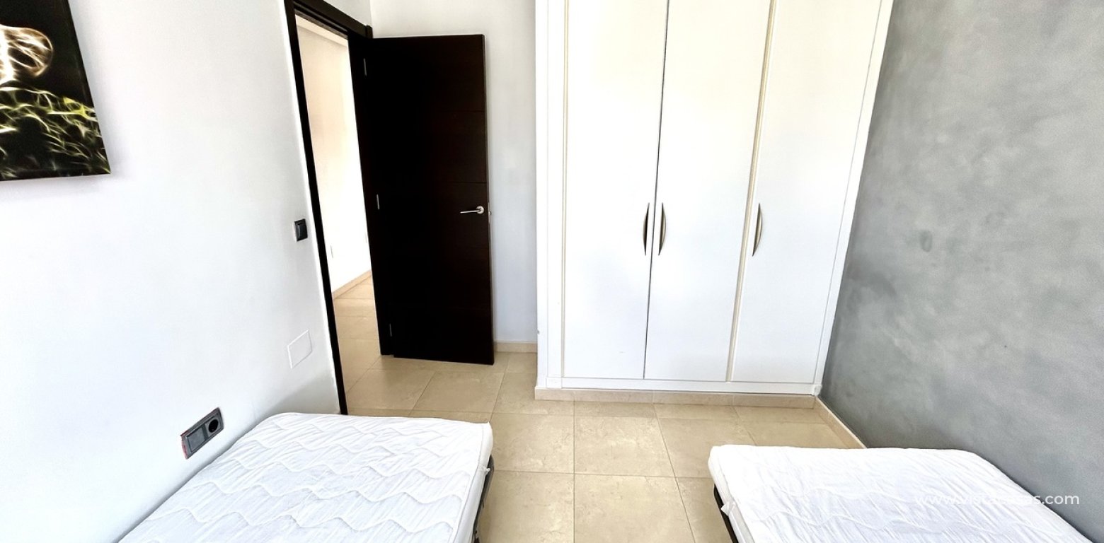 Resale - Apartment - Villamartin