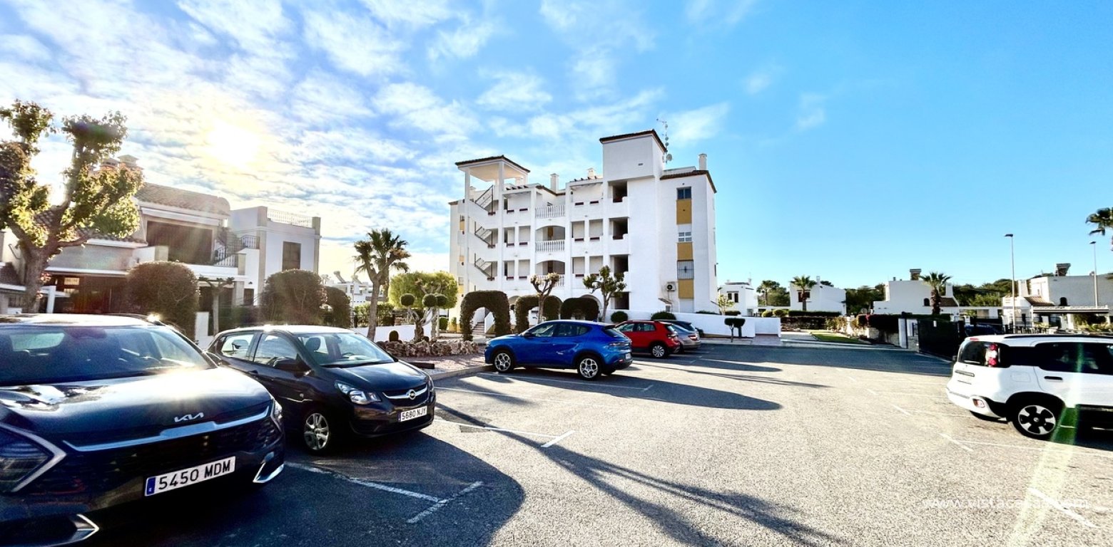 Resale - Apartment - Villamartin
