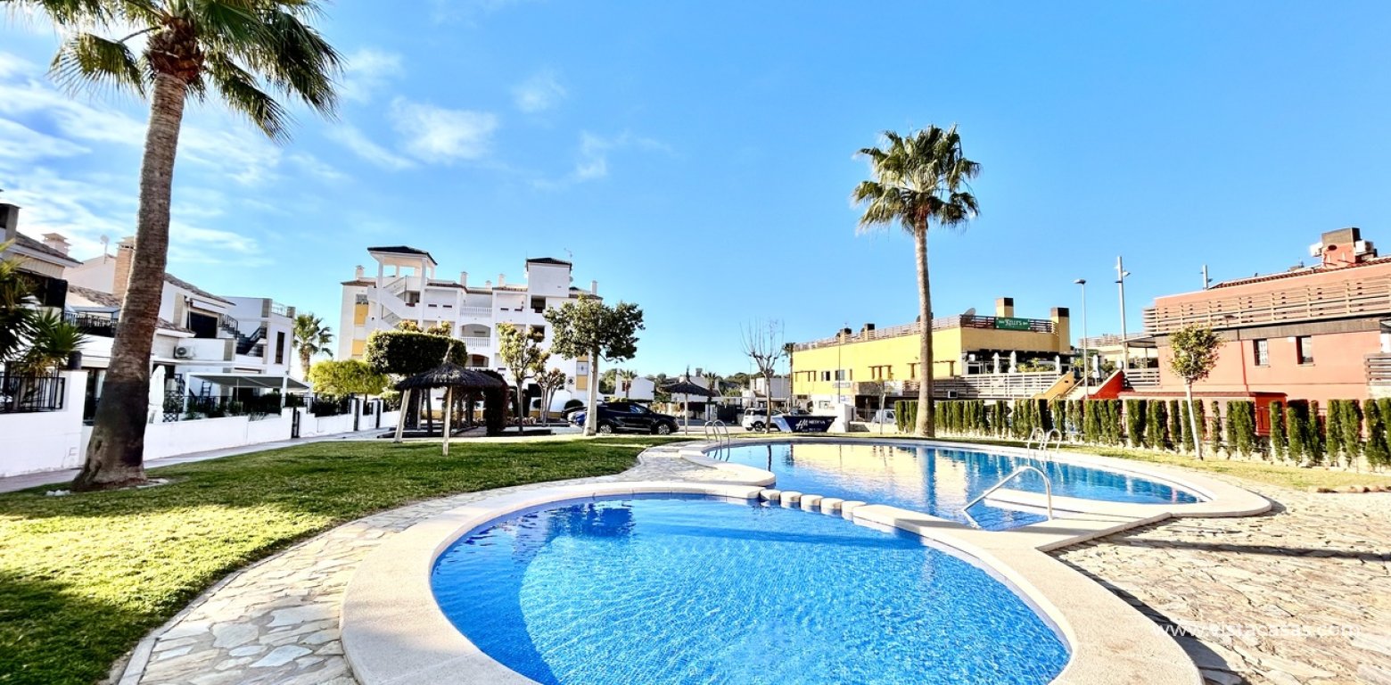 Resale - Apartment - Villamartin
