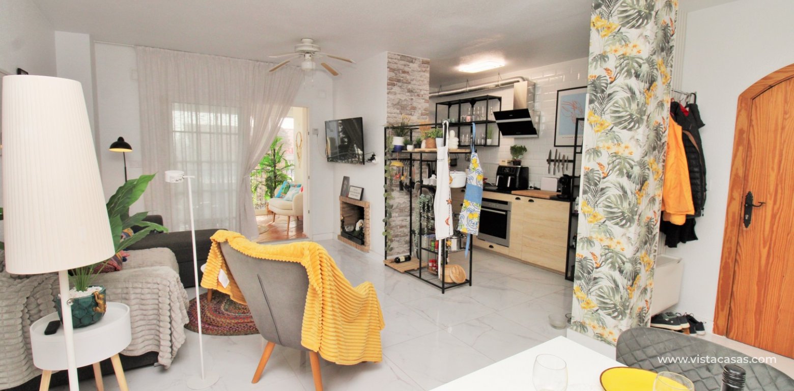 Modern 1 Bed Apartment by Villamartin Plaza with Pool lounge 2