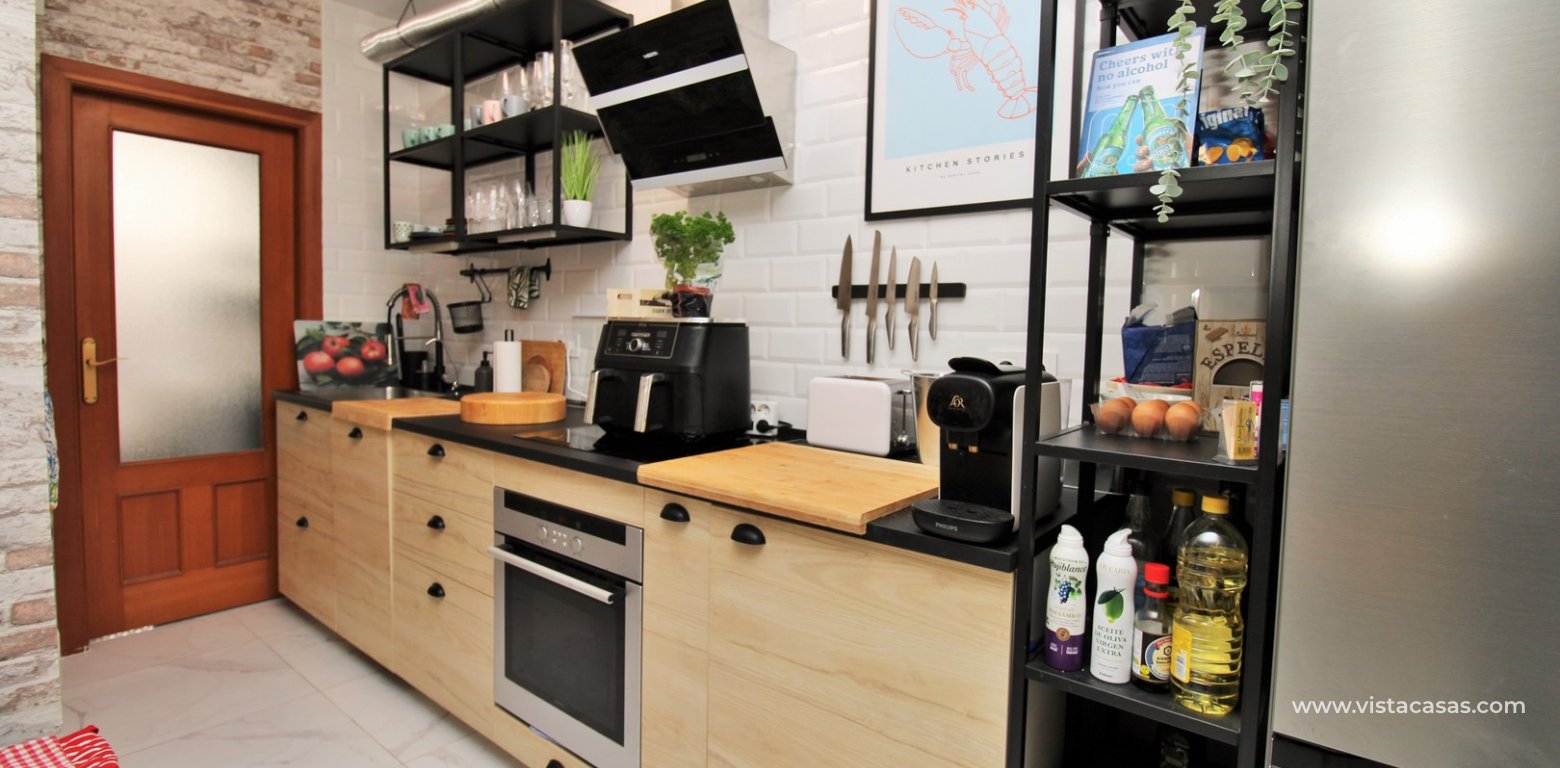 Modern 1 Bed Apartment by Villamartin Plaza with Pool kitchen