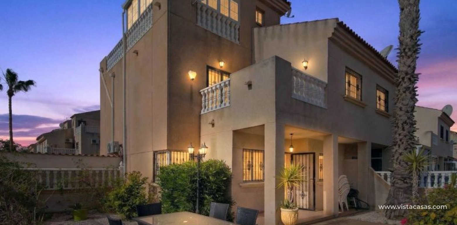 Resale - Townhouse - Torrevieja - Torretas