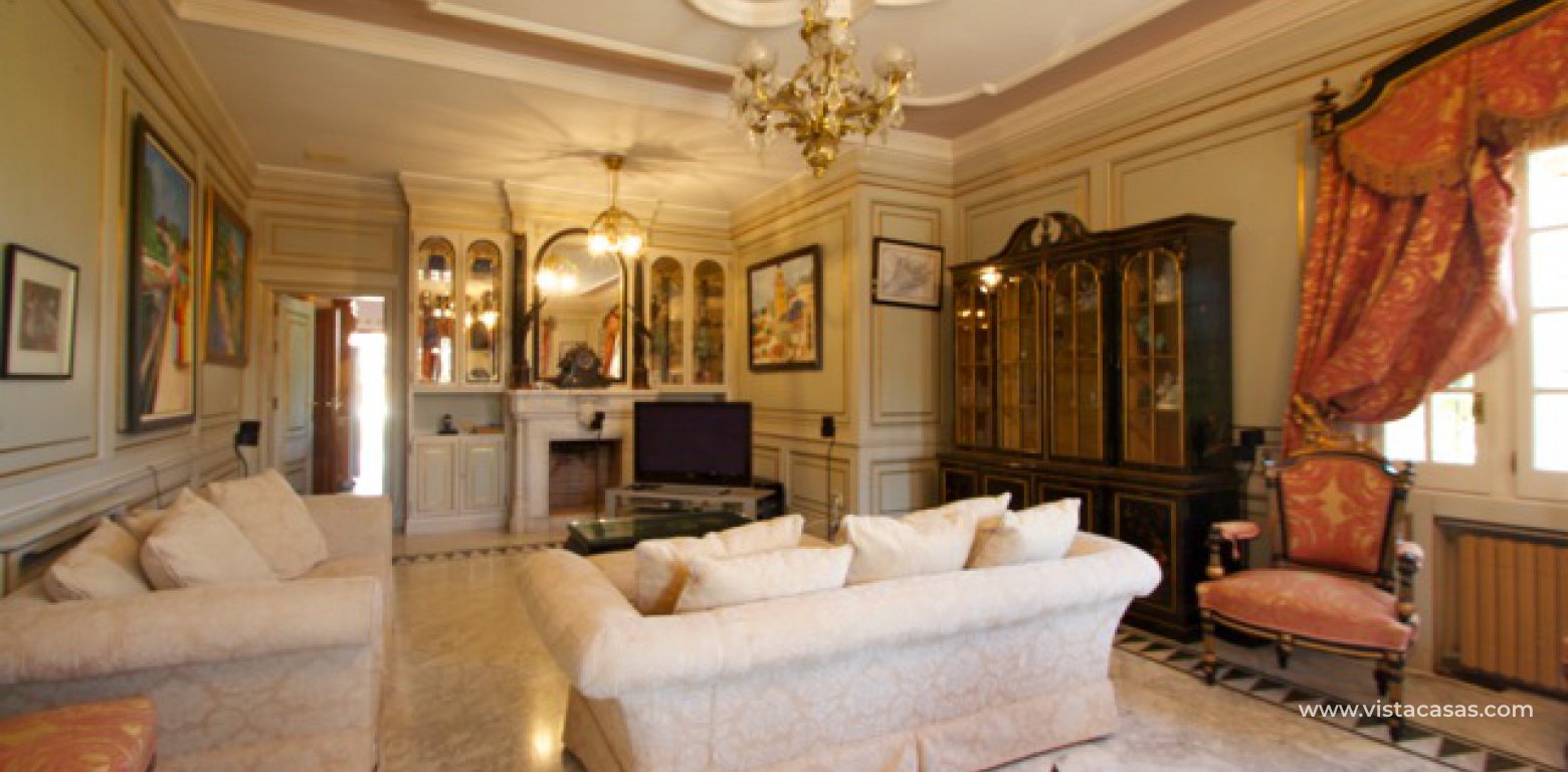 Sale - Villa - Villamartin