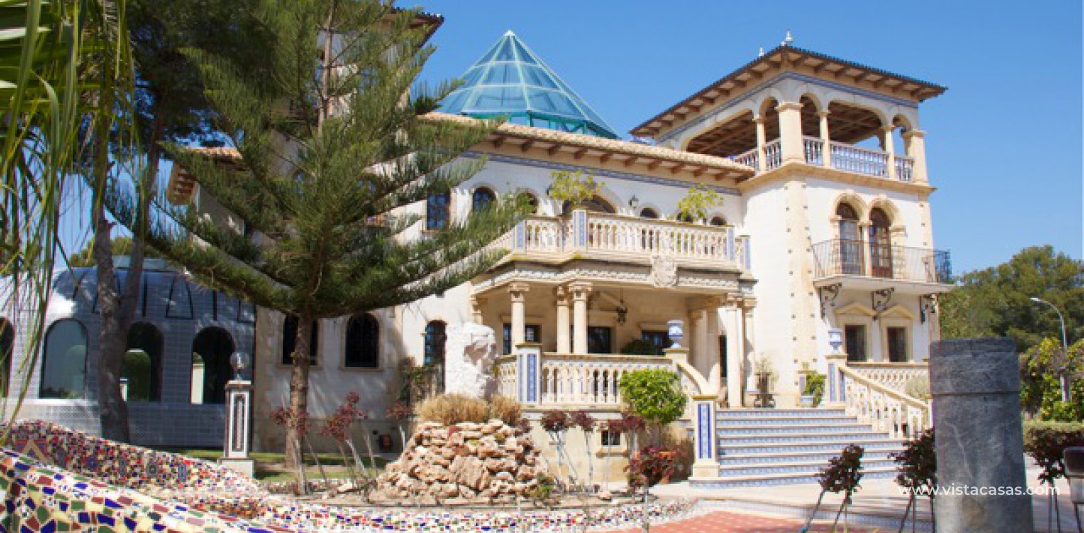 Sale - Villa - Villamartin