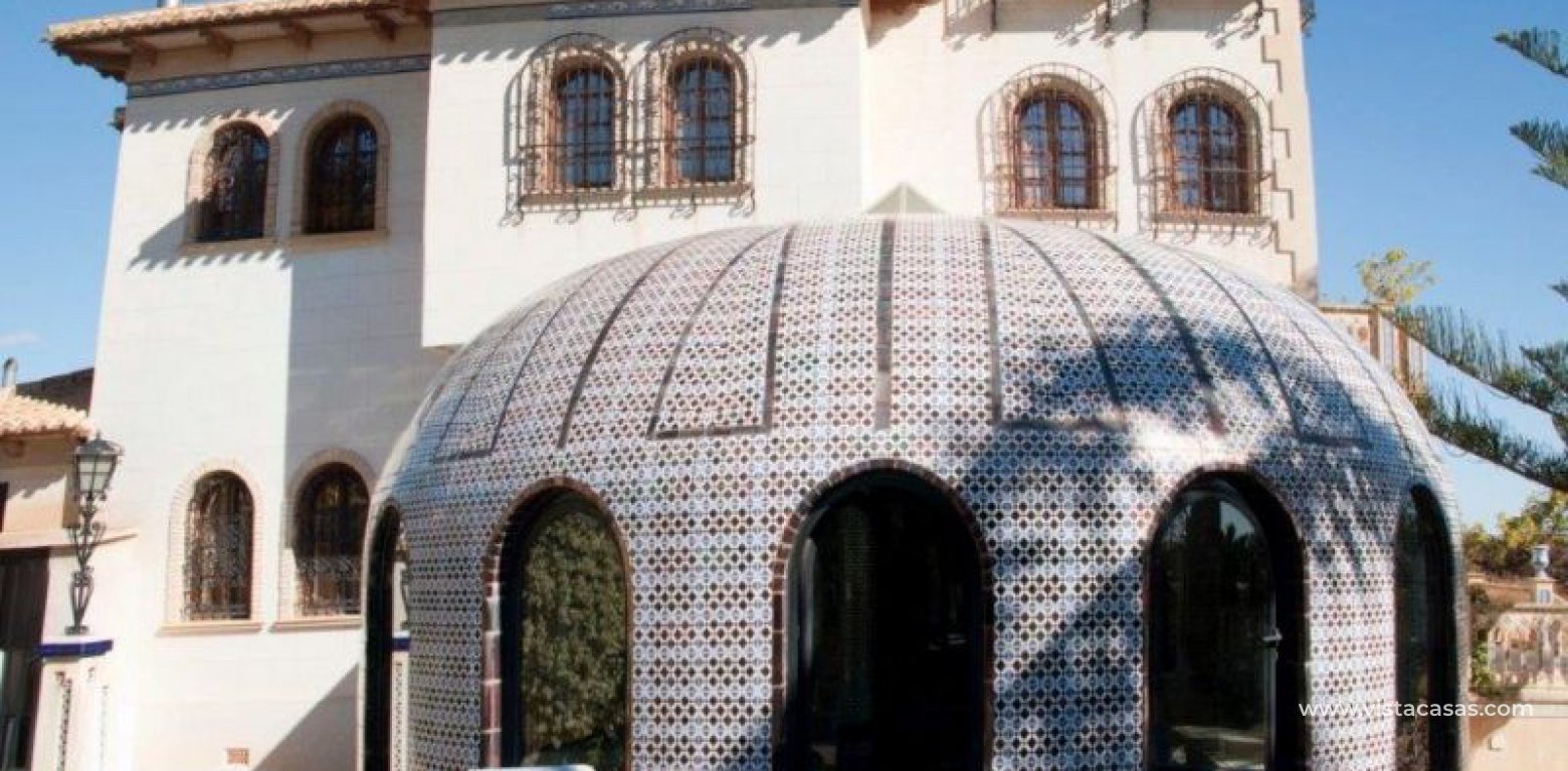 Sale - Villa - Villamartin