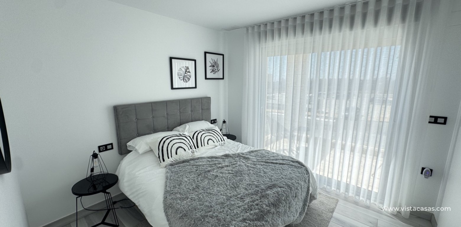 Wtórny - Villa - Cabo Roig
