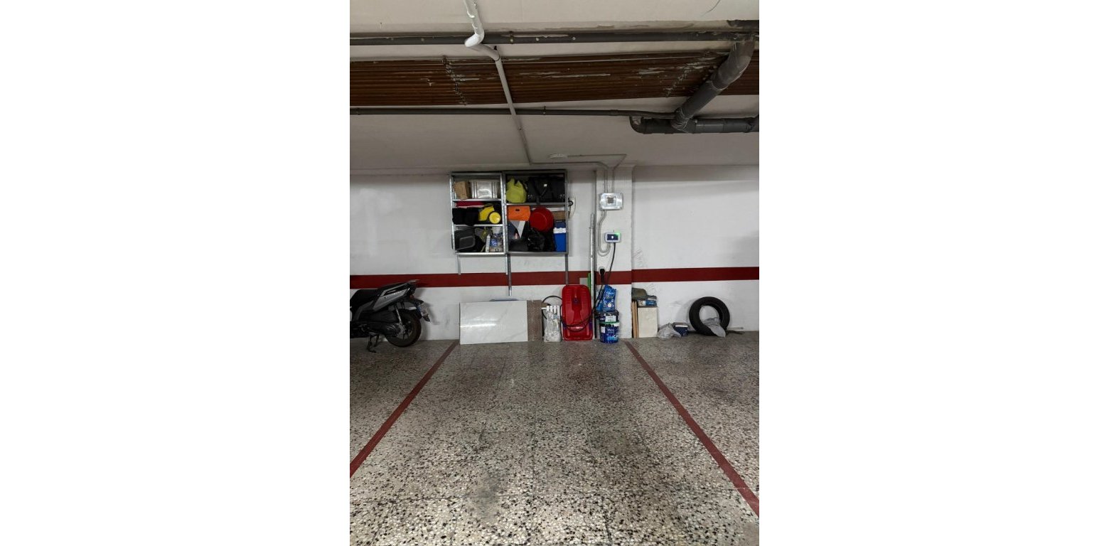 3 Bed Renovated Ground Floor Apartment in Torrevieja undeground parking