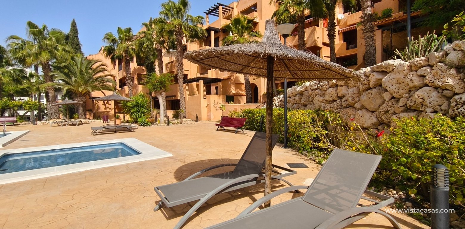 Resale - Apartment - Villamartin