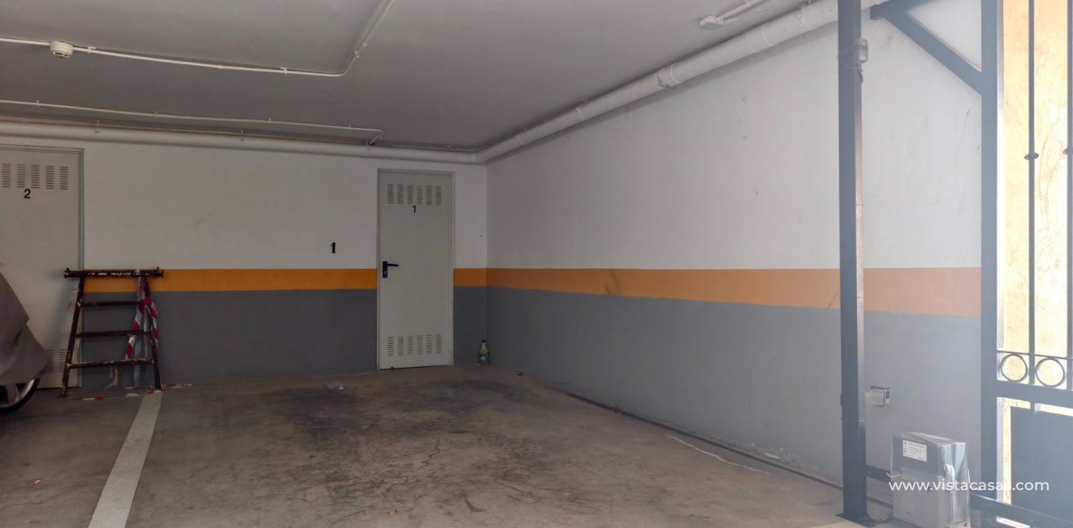 Resale - Apartment - Villamartin