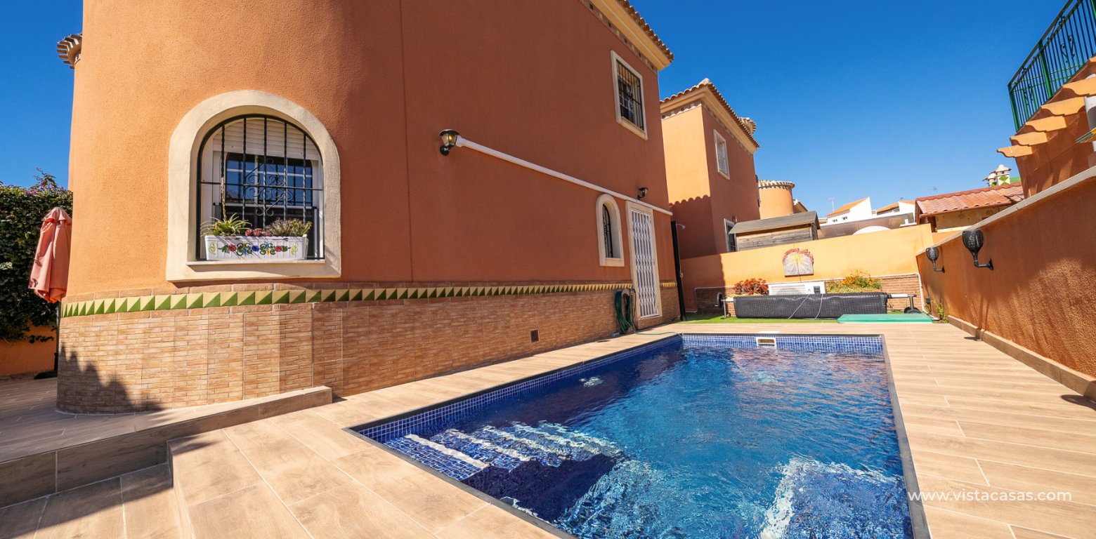 Resale - Villa - Playa Flamenca