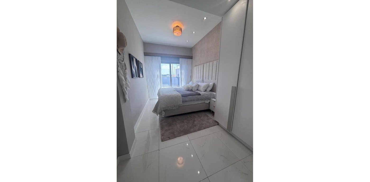 Resale - Villa - Villamartin - PAU 8