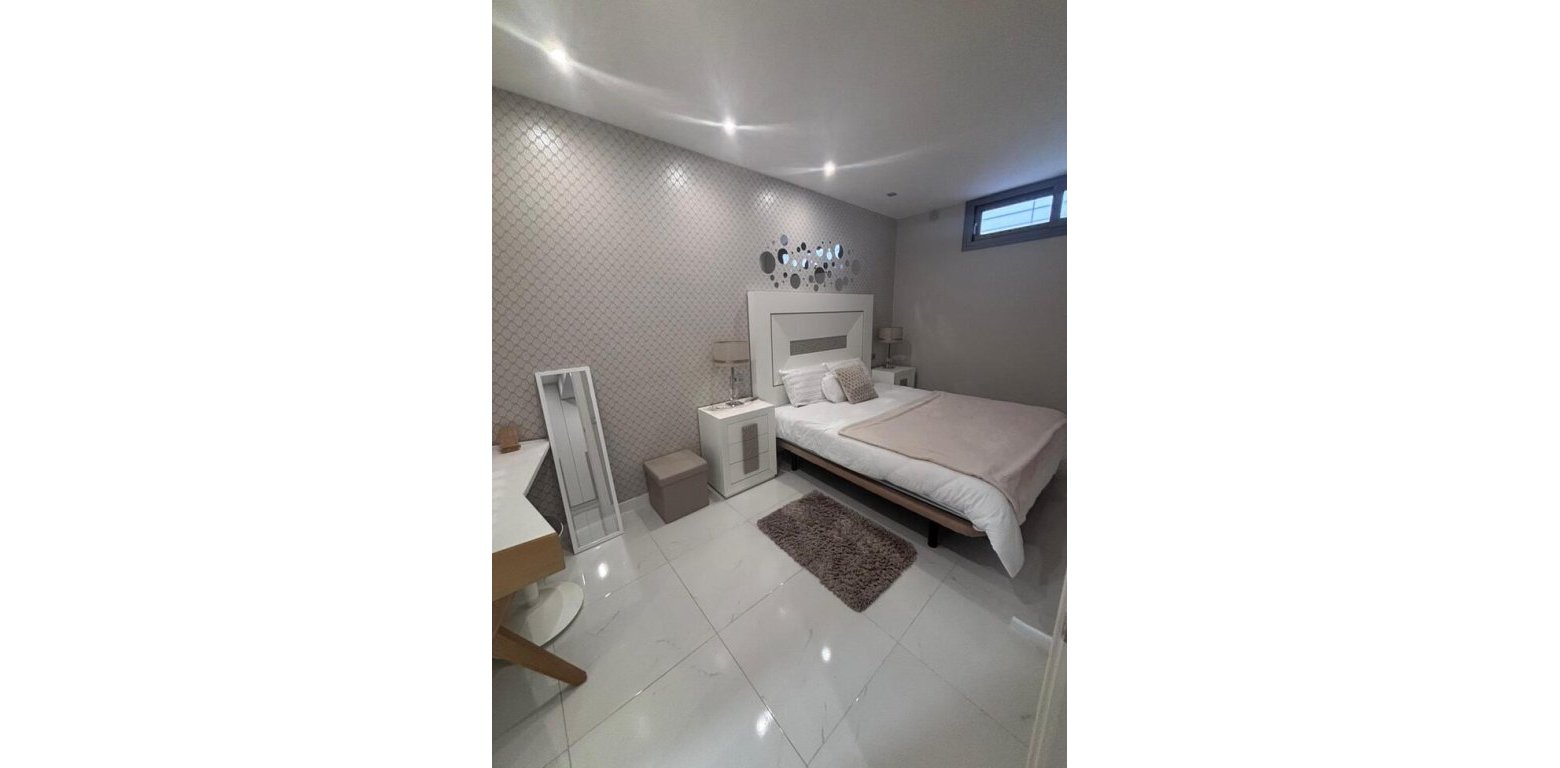 Resale - Villa - Villamartin - PAU 8