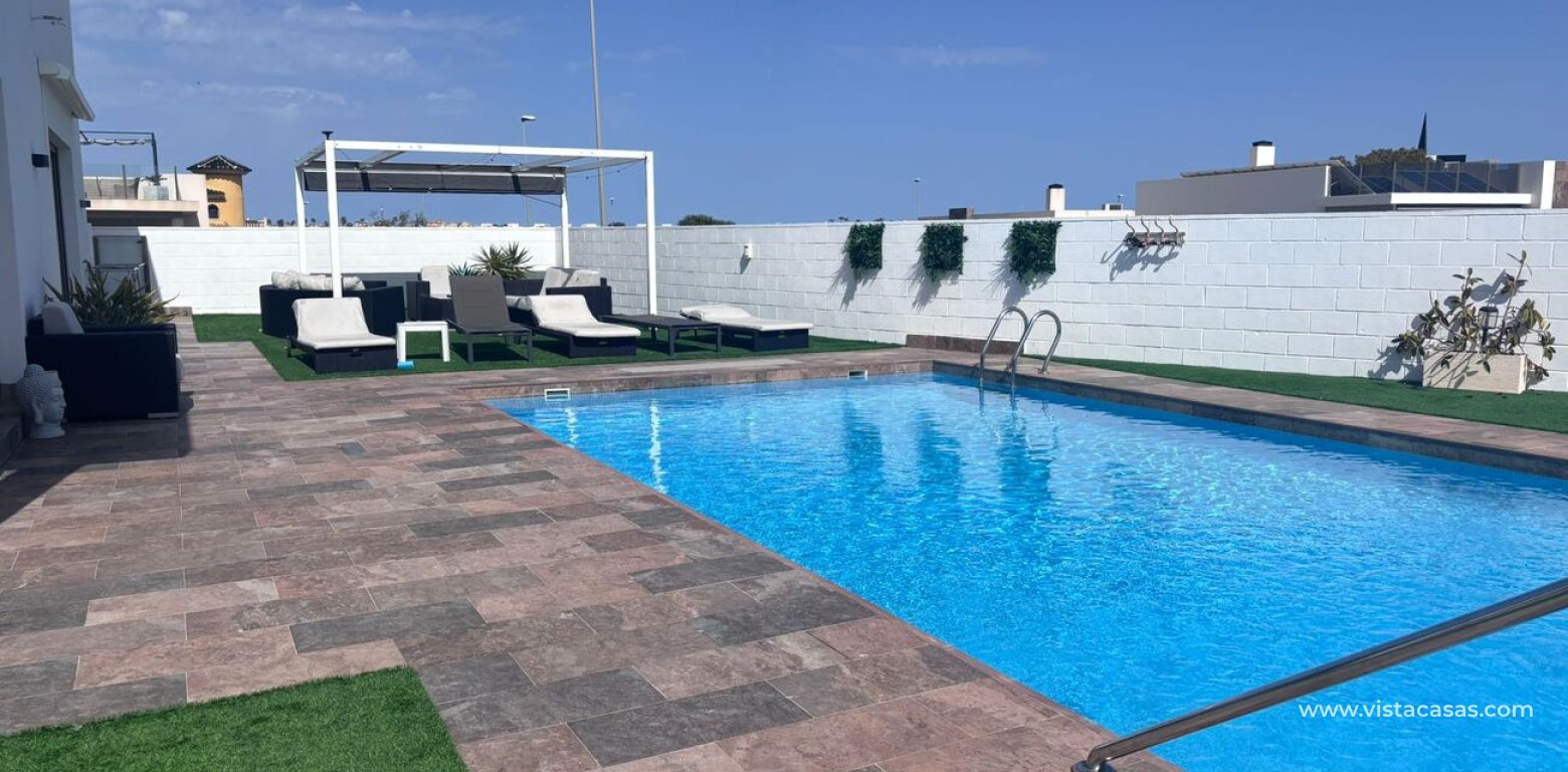 Resale - Villa - Villamartin - PAU 8