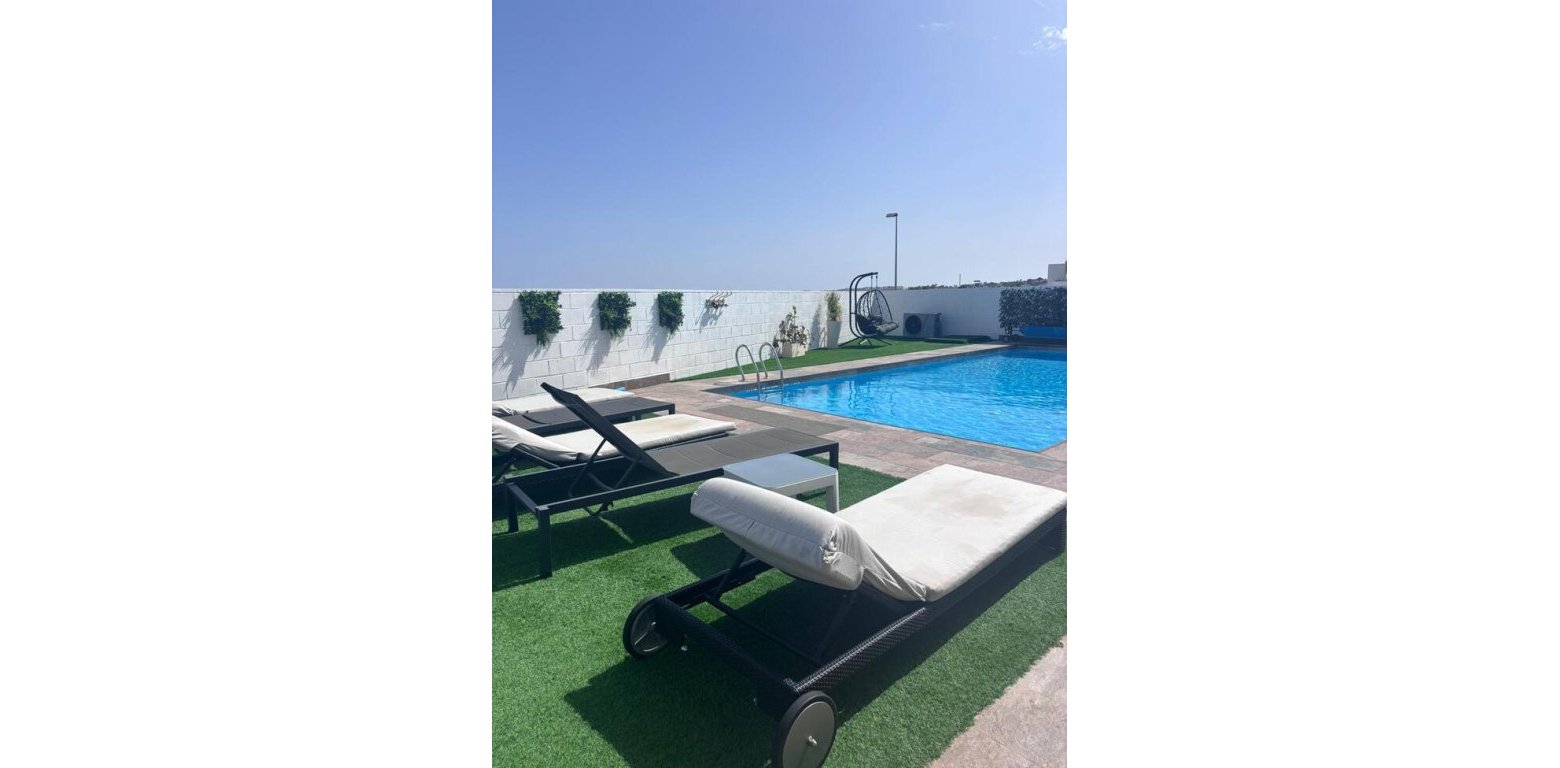 Resale - Villa - Villamartin - PAU 8