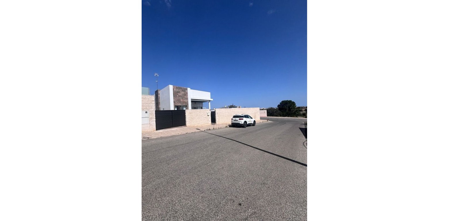Resale - Villa - Villamartin - PAU 8