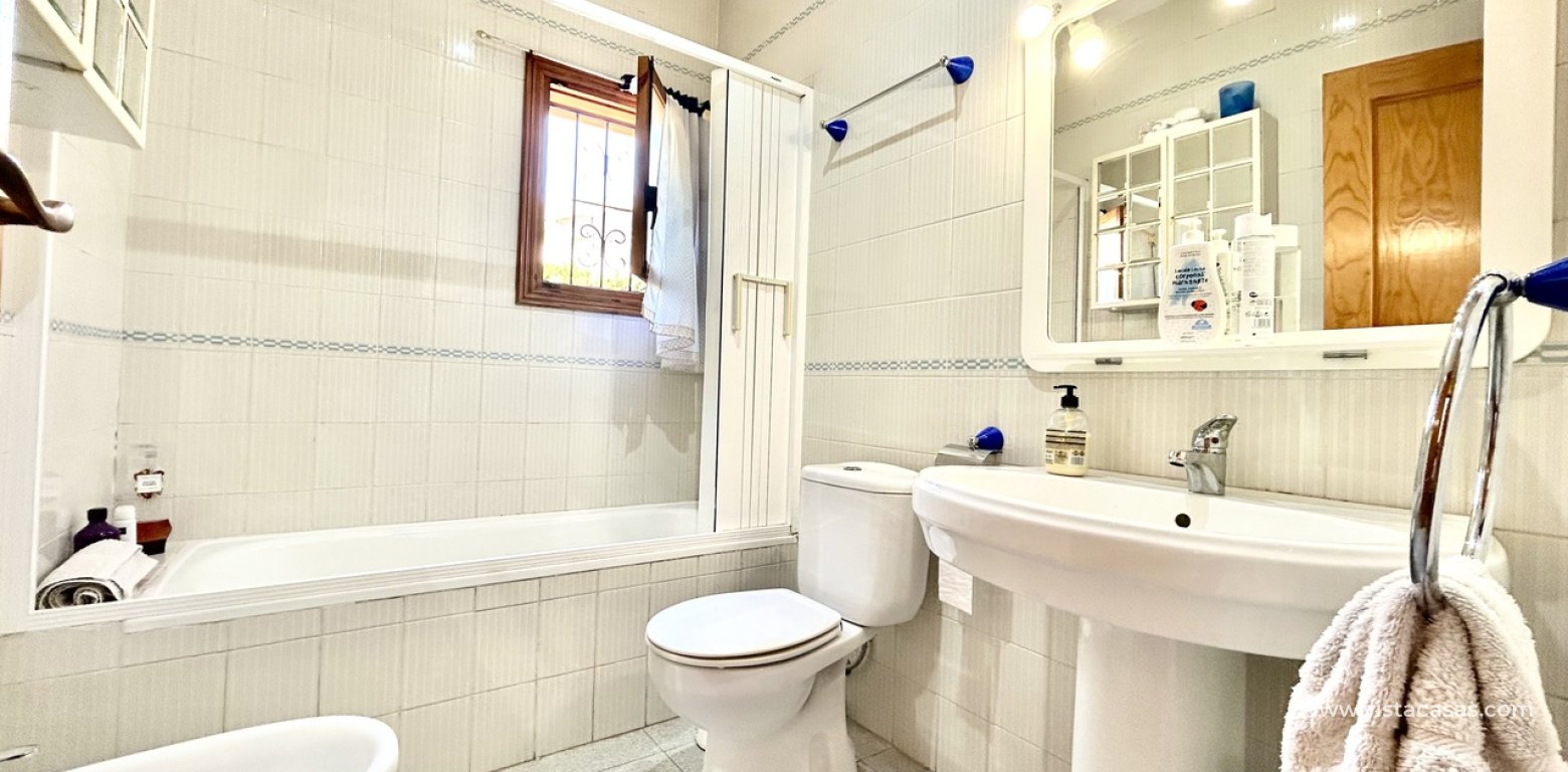 Resale - Villa - La Zenia