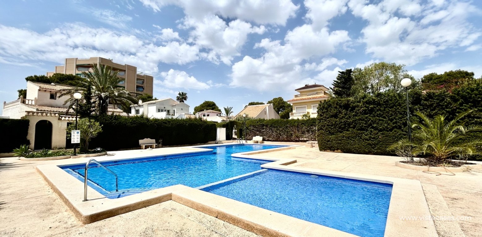 Resale - Villa - La Zenia