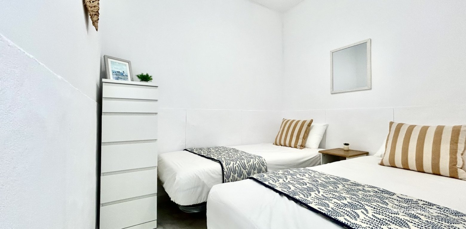 Wtórny - Apartment - La Zenia