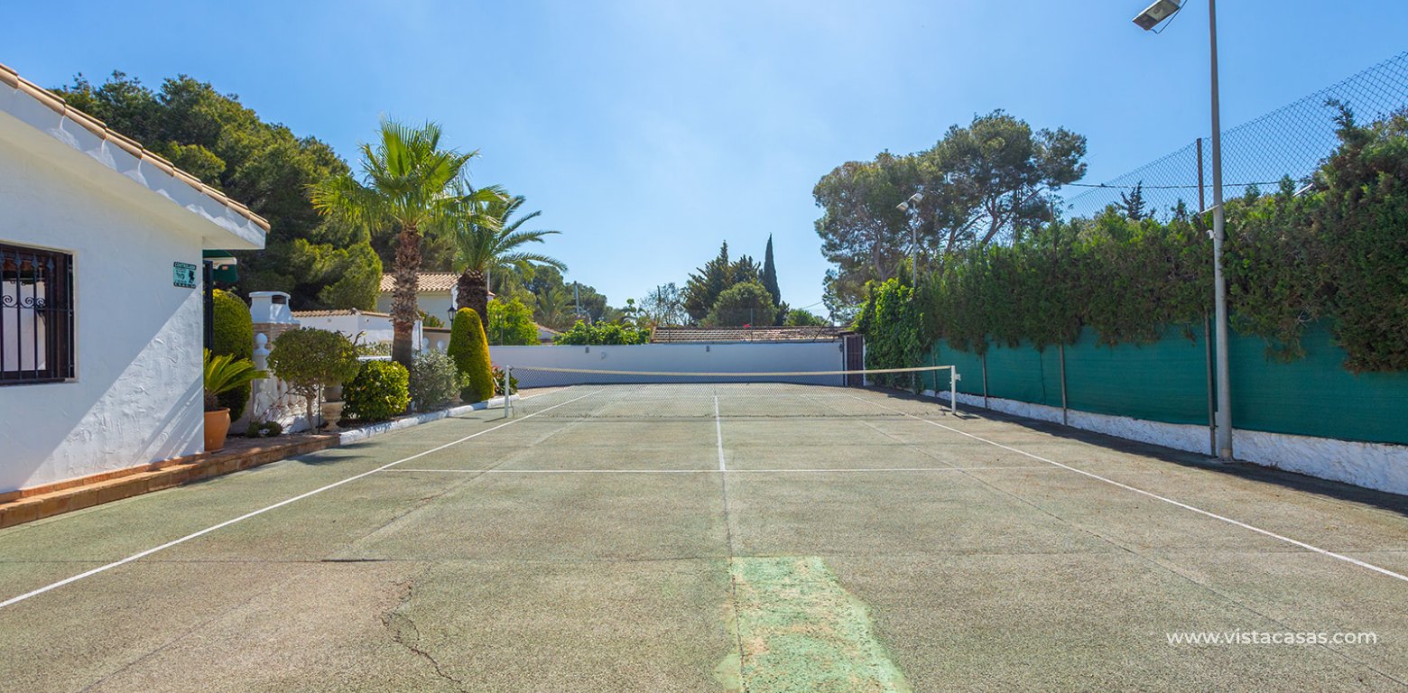 Sale - Villa - Cabo Roig