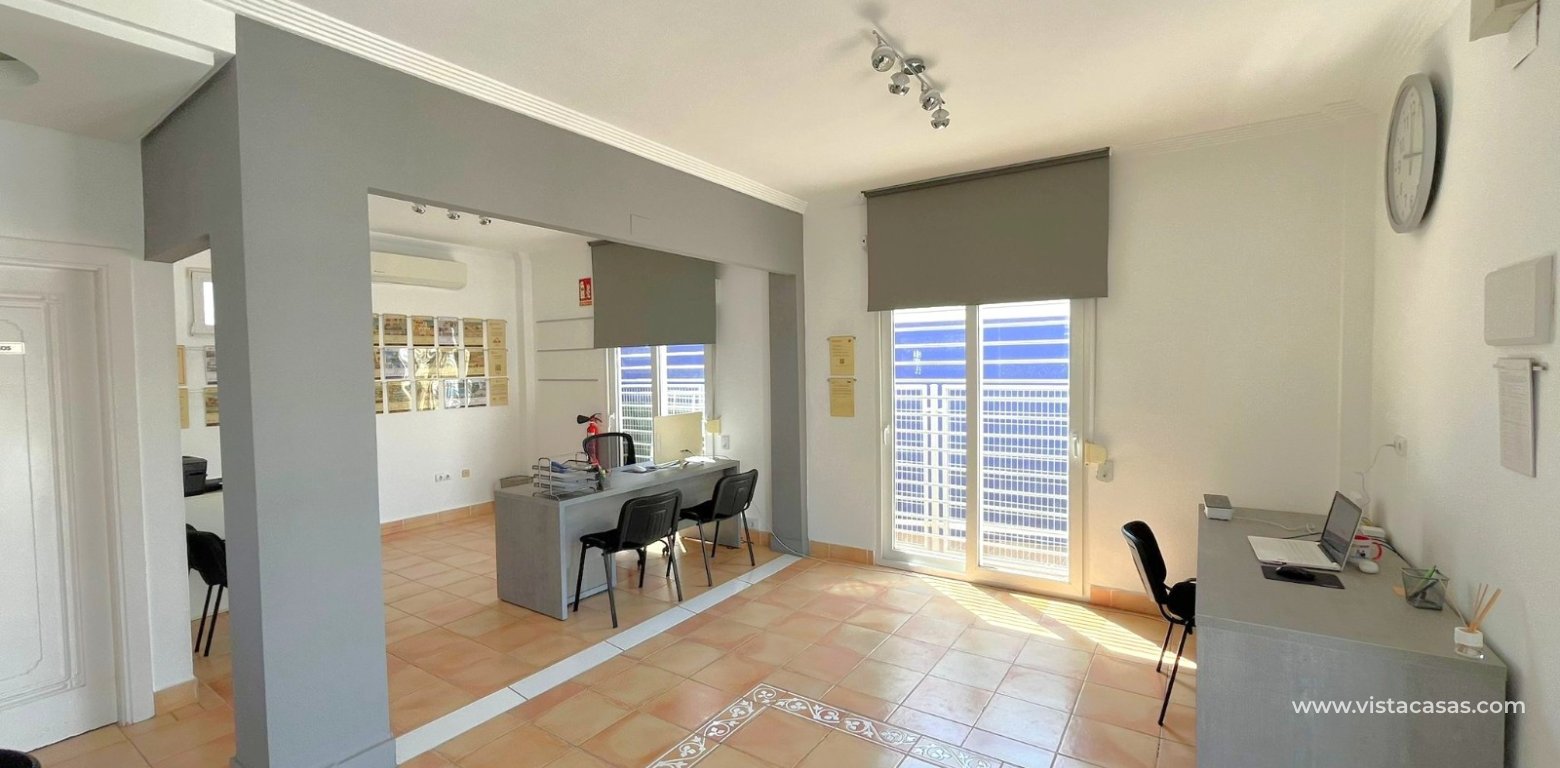 Resale - Commercial - Orihuela Costa - Playa Flamenca