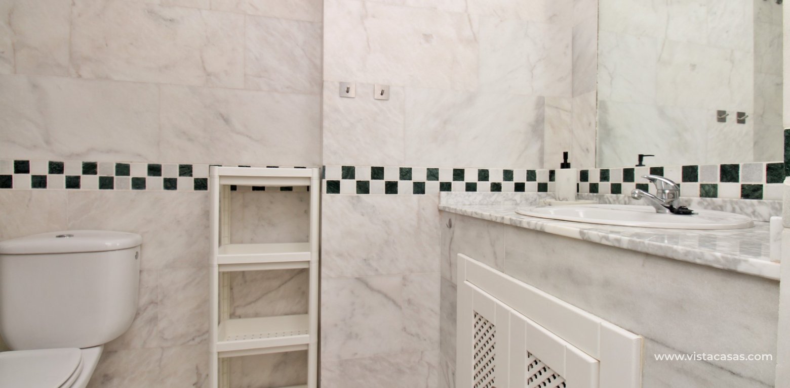 2 Bed Corner Apartment Las Violetas Pau 8 Villamartin en-suite