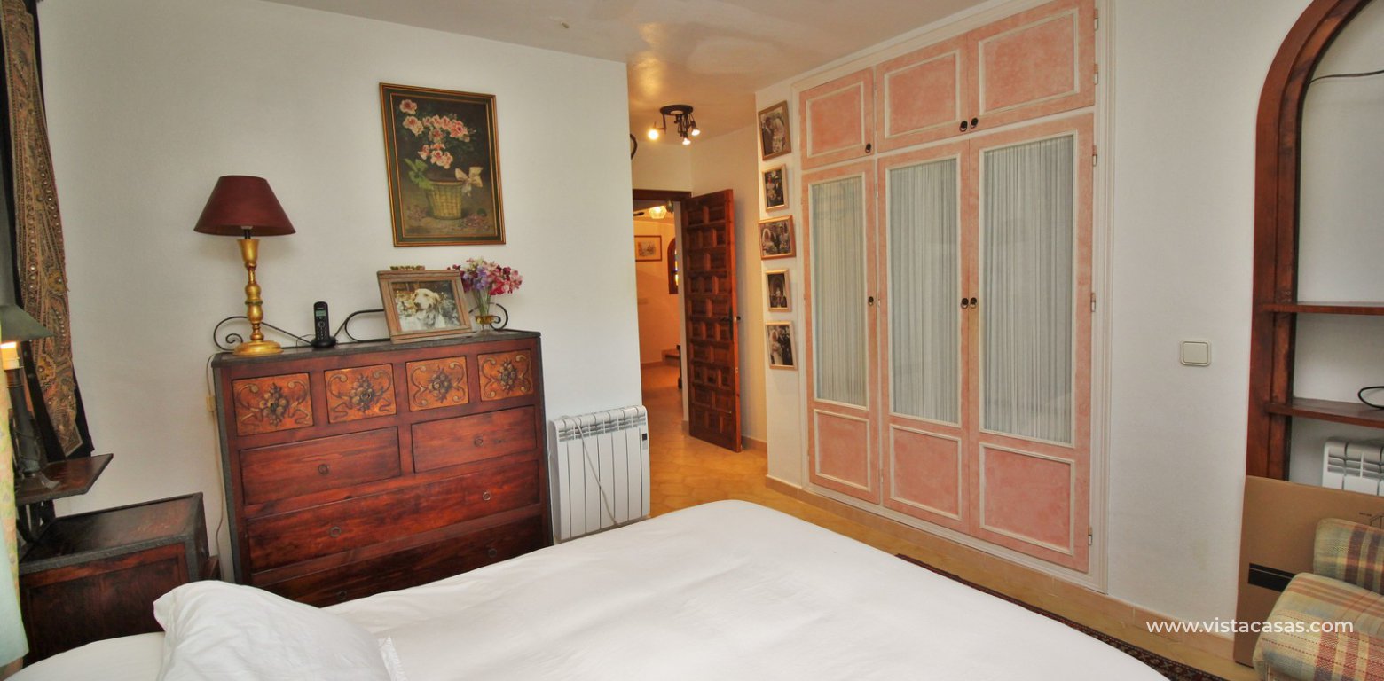 Detached villa for sale in Fortuna II Villamartin master bedroom 2