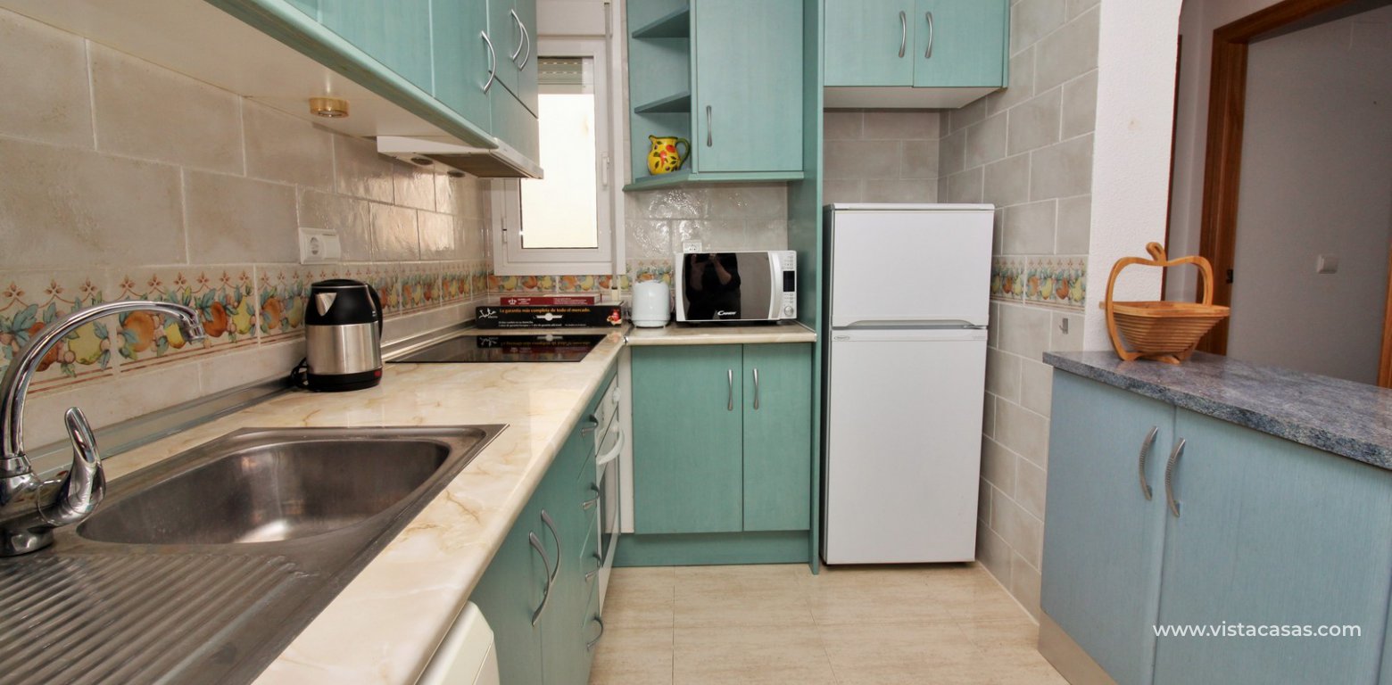 Apartment for sale in Costa Paraiso Villamartin kitchen 2