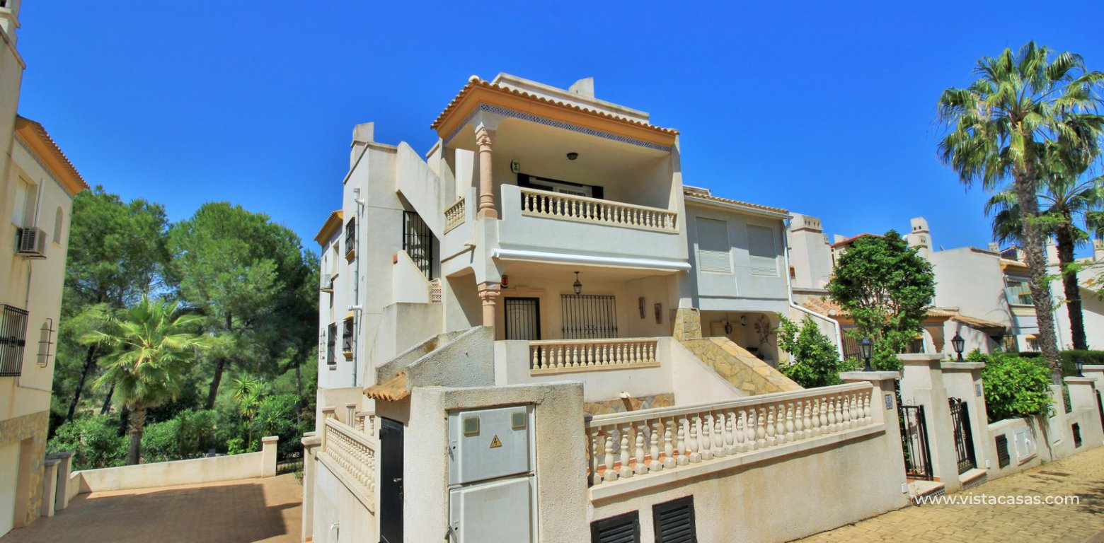 Top floor apartment for sale with garage in Las Ramblas golf Orihuela Costa