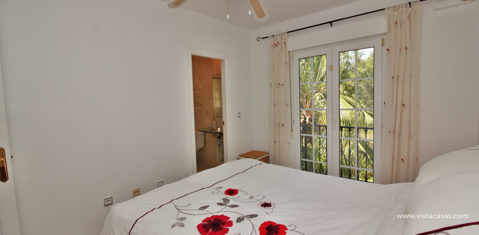 Top floor apartment for sale with garage in Las Ramblas golf Orihuela Costa master bedroom 2