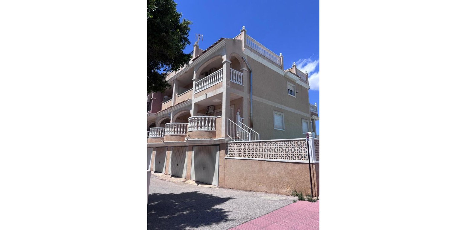 Sale - Townhouse - Villamartin