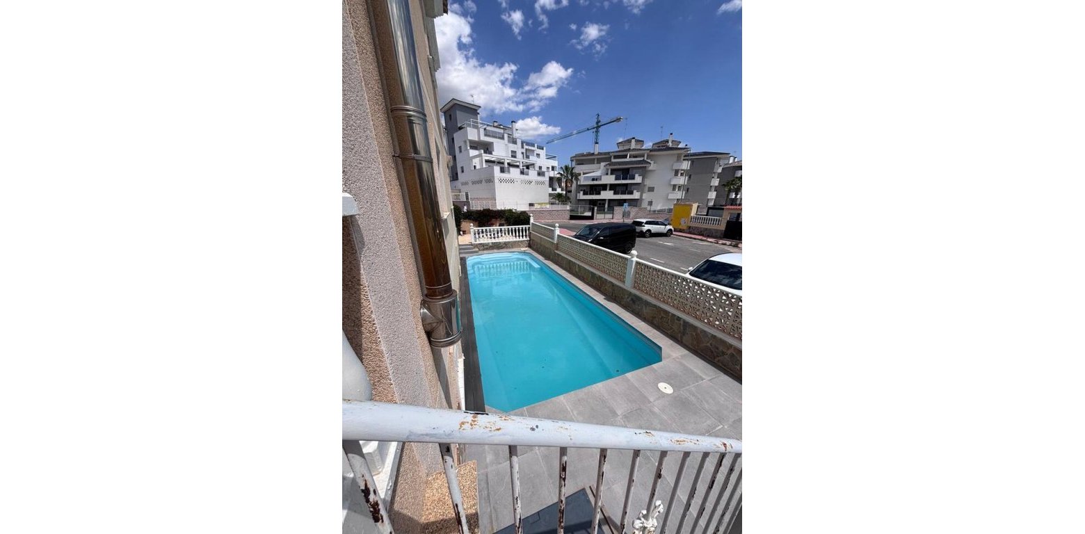 Sale - Townhouse - Villamartin